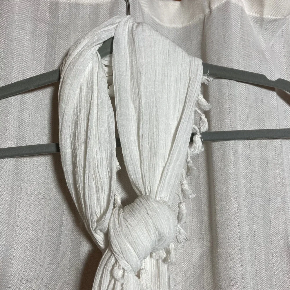 Sheer Boho Scarf Sarong White Crinkle‎ Gauze with Tassel Trim Wrap Beach SHEIN
